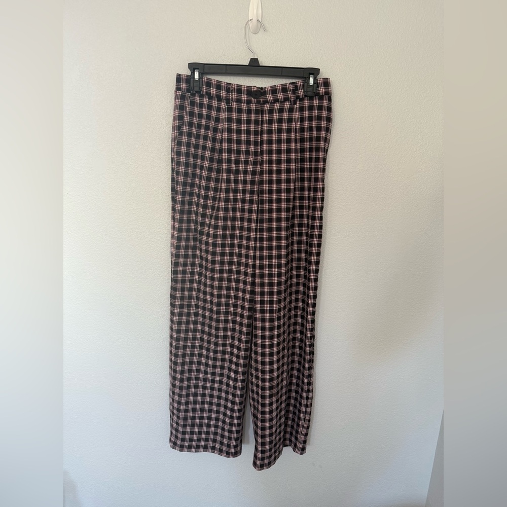 Hippie Rose Plaid Trouser Pants in Black and Pink Size Medium